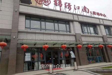 薛文组团三室一厅78平米简装修出售